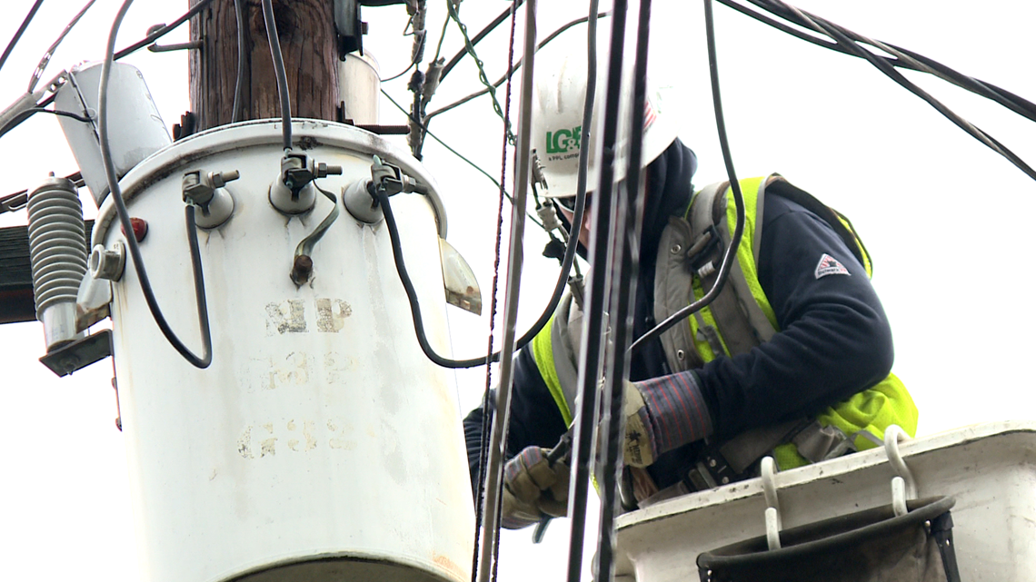 Power Outages Across Louisville For Nd Day For Some Whas