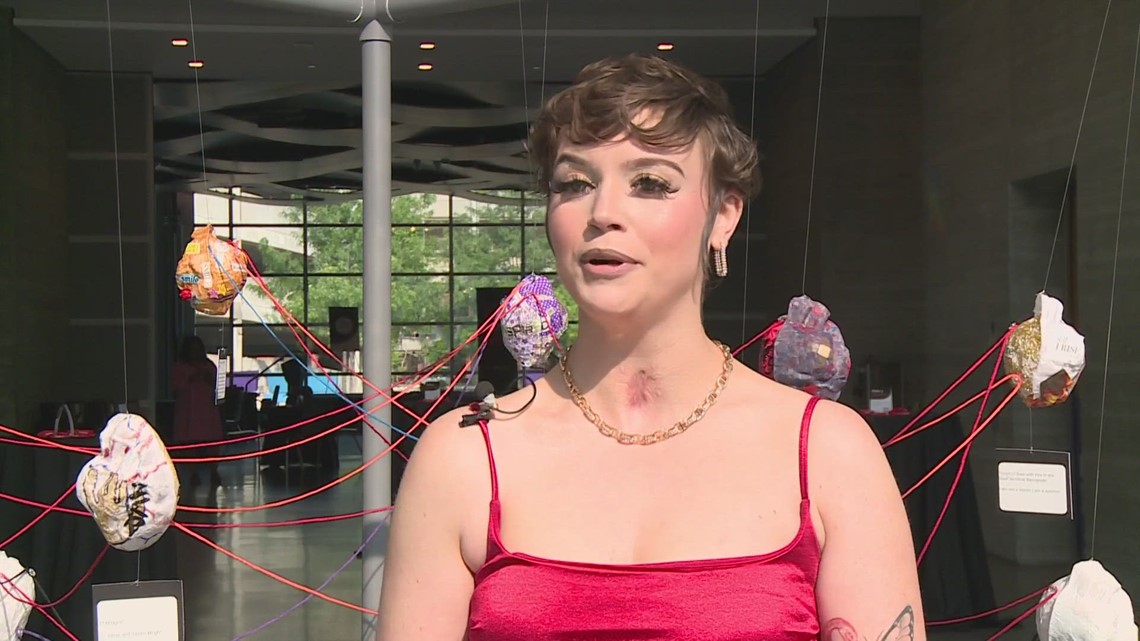 Trauma Survivors Share Stories Of Triumph Through Art Whas11