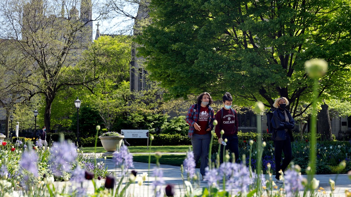 College campuses across US tighten restrictions for COVID - Vimarsana News