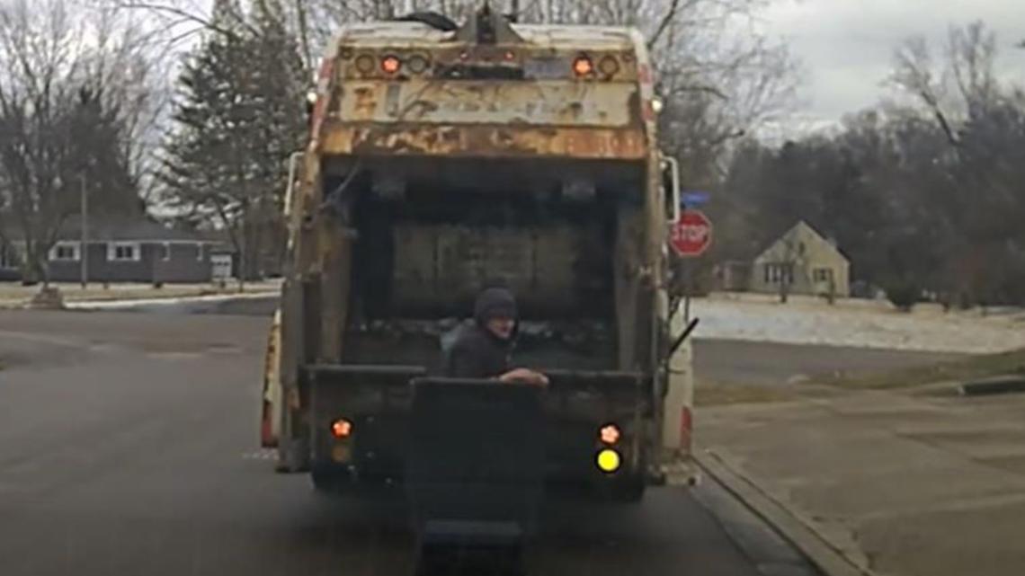 Ohio man dubbed 'Oscar the Grouch' caught hiding from police in trash can
