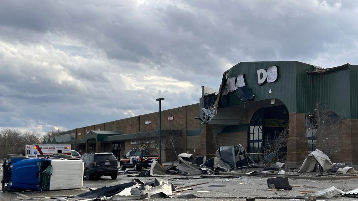 4 killed as storms rip through Michigan, tearing off roofs and downing trees