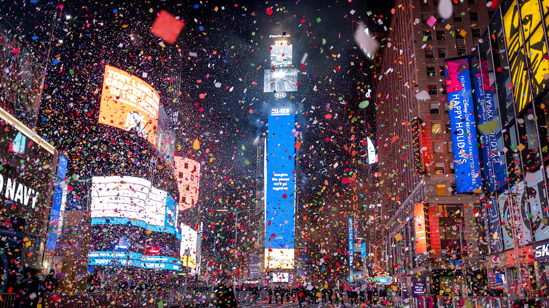 New Year S Eve 2021 In New York City S Times Square Whas11 Com