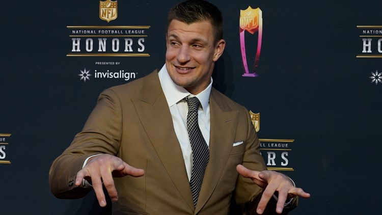 Rob Gronkowski will attempt field goal in live Super Bowl ad with $10 million on the line