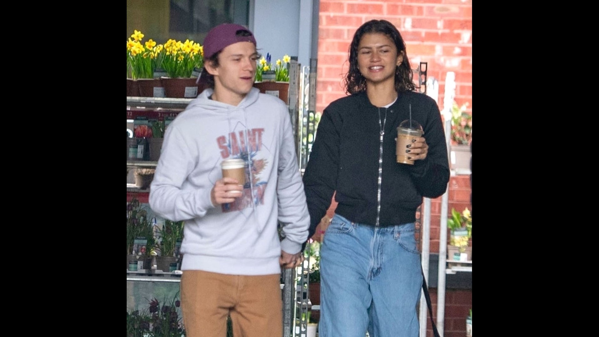 Zendaya and Tom Holland Hold Hands During Supermarket Trip in London ...