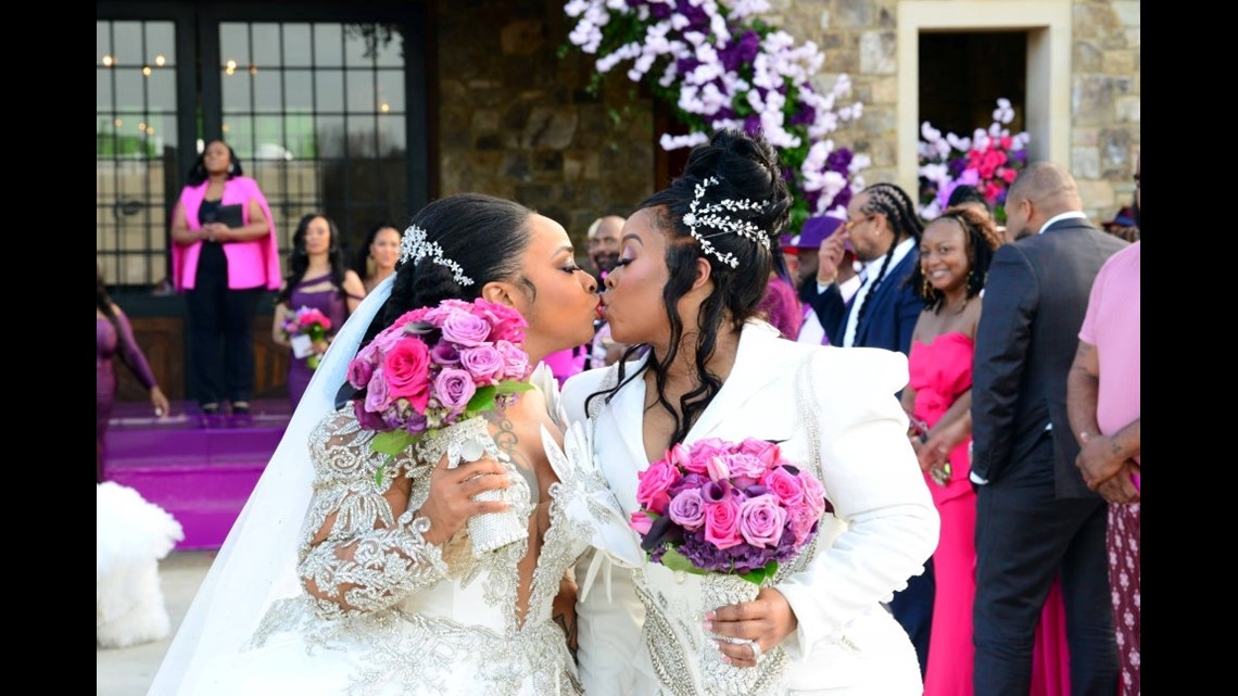 Da Brat Marries Judy Dupart With Fairy Tale Wedding whas11