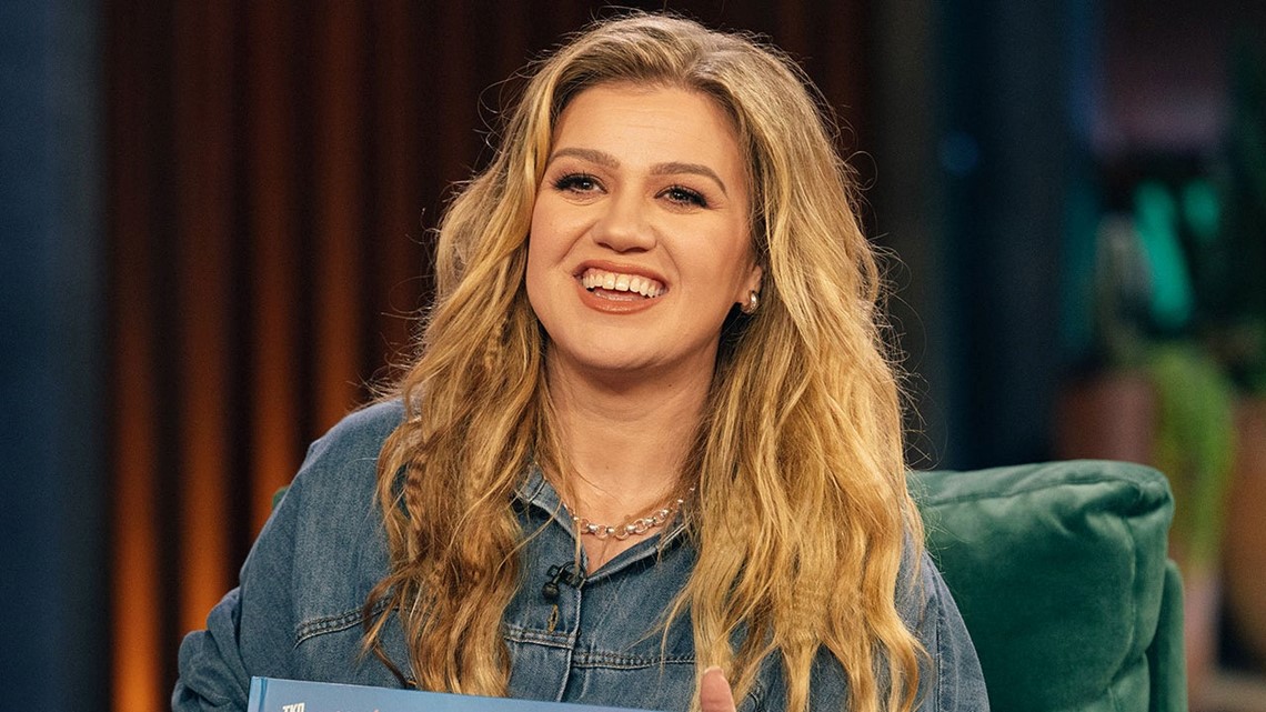 Kelly Clarkson Shares How She 'Dropped Weight' and Her New Workouts ...
