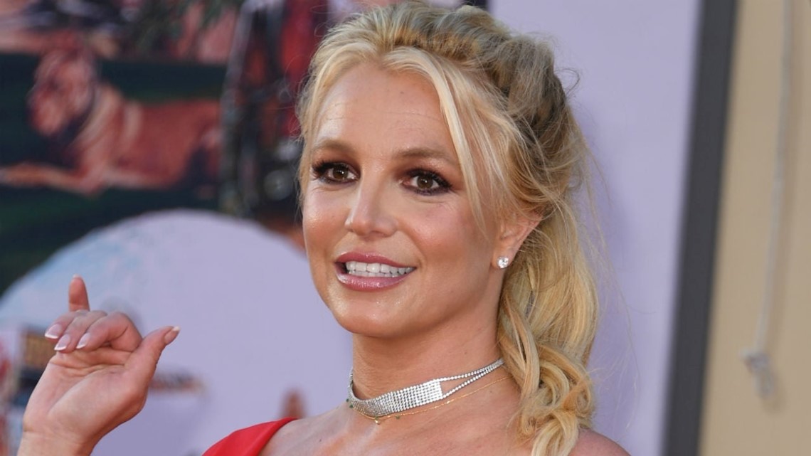 Donatella Versace Says It's 'Amazing' To See Britney Spears 'Free