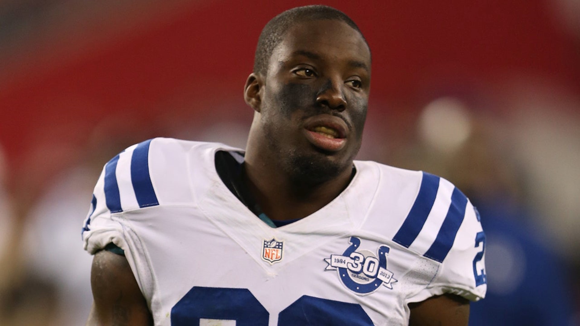 Vontae Davis, Former NFL Cornerback, Dead at 35 whas11