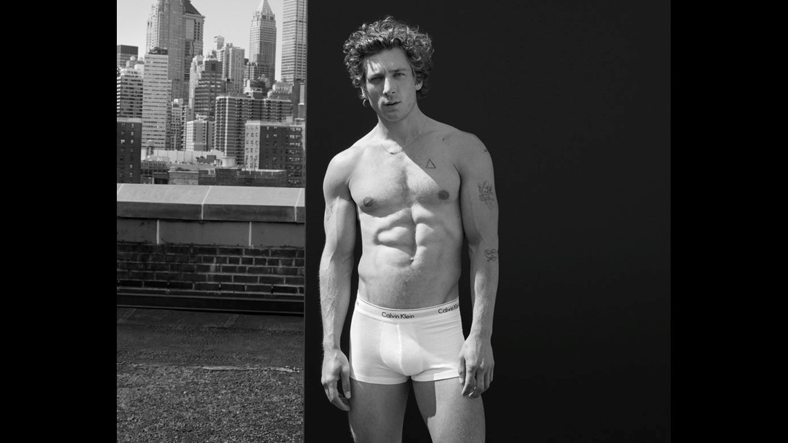 Rosalia's boyfriend Jeremy Allen White poses in his underwear for Calvin  Klein
