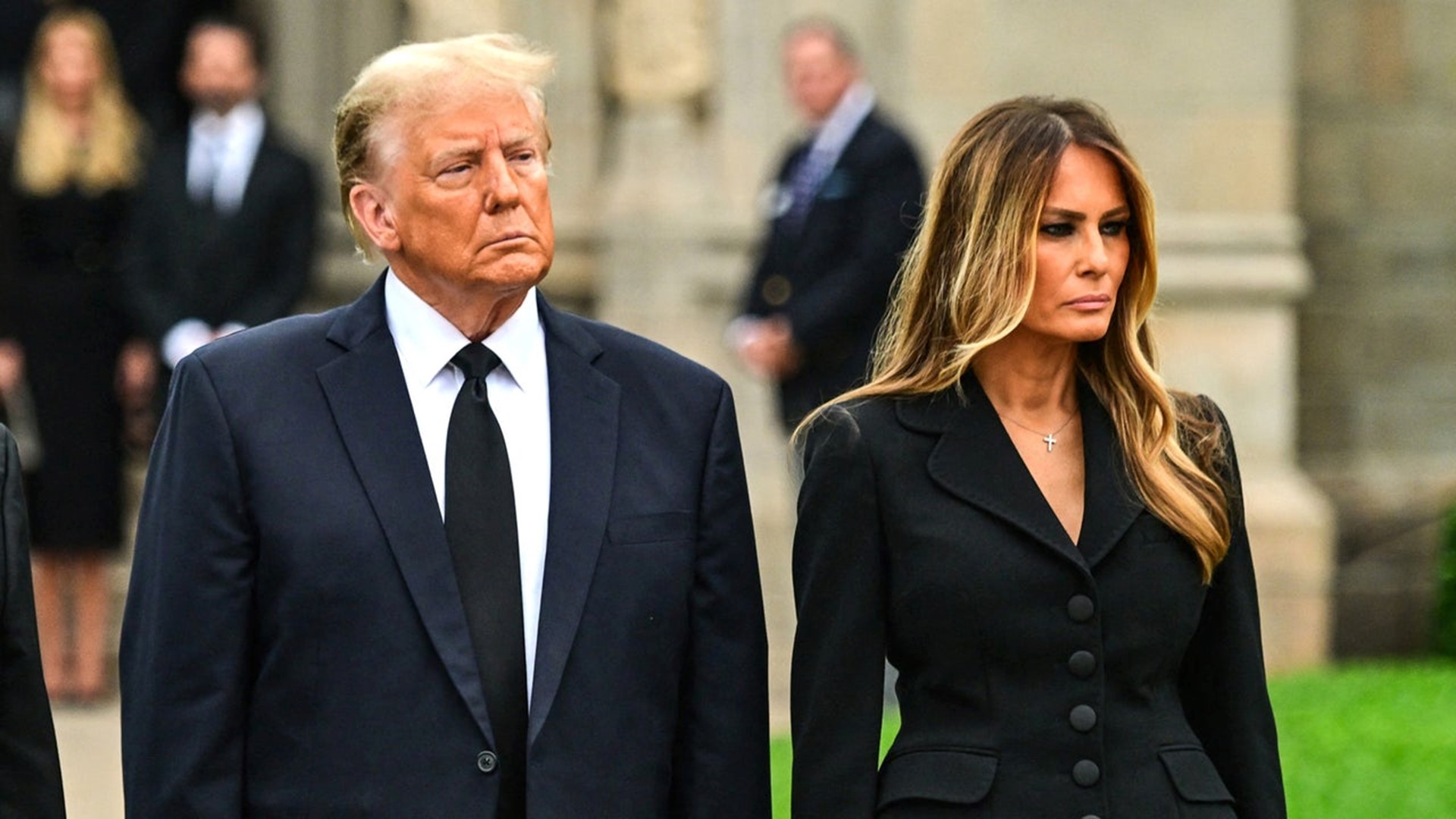 Melania Trump Mourns Mother Amalija Knavs' Death at Funeral With Donald ...