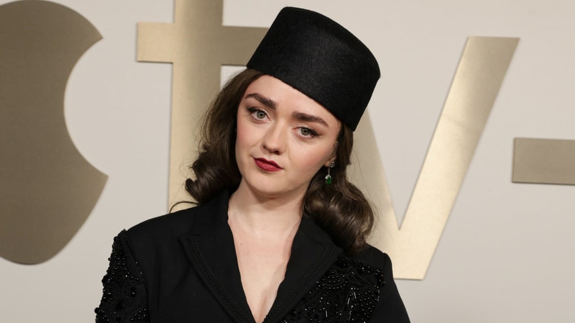 Maisie Williams Details Dramatic 25-Pound Weight Loss for 'The New Look ...