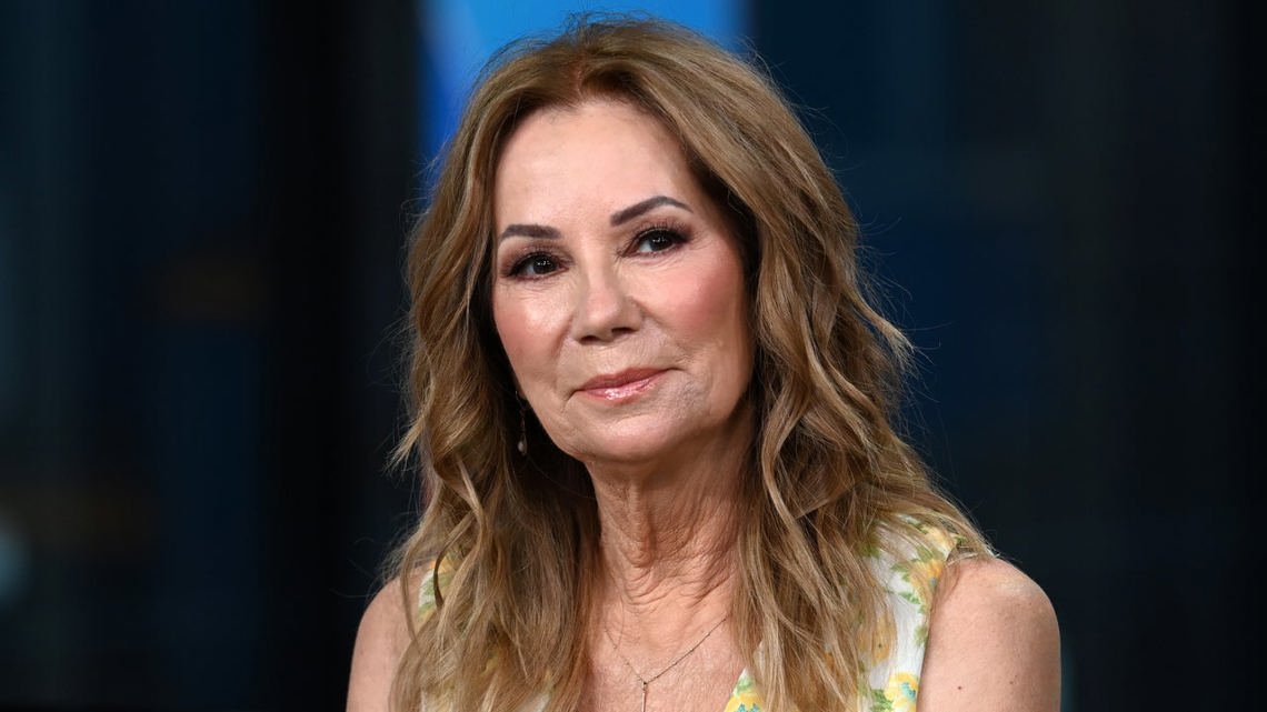 Kathie Lee Gifford Has Hip Replacement Surgery, Doctor Says It Was One ...