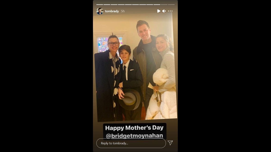 Tom Brady includes Gisele Bündchen in Mother's Day post