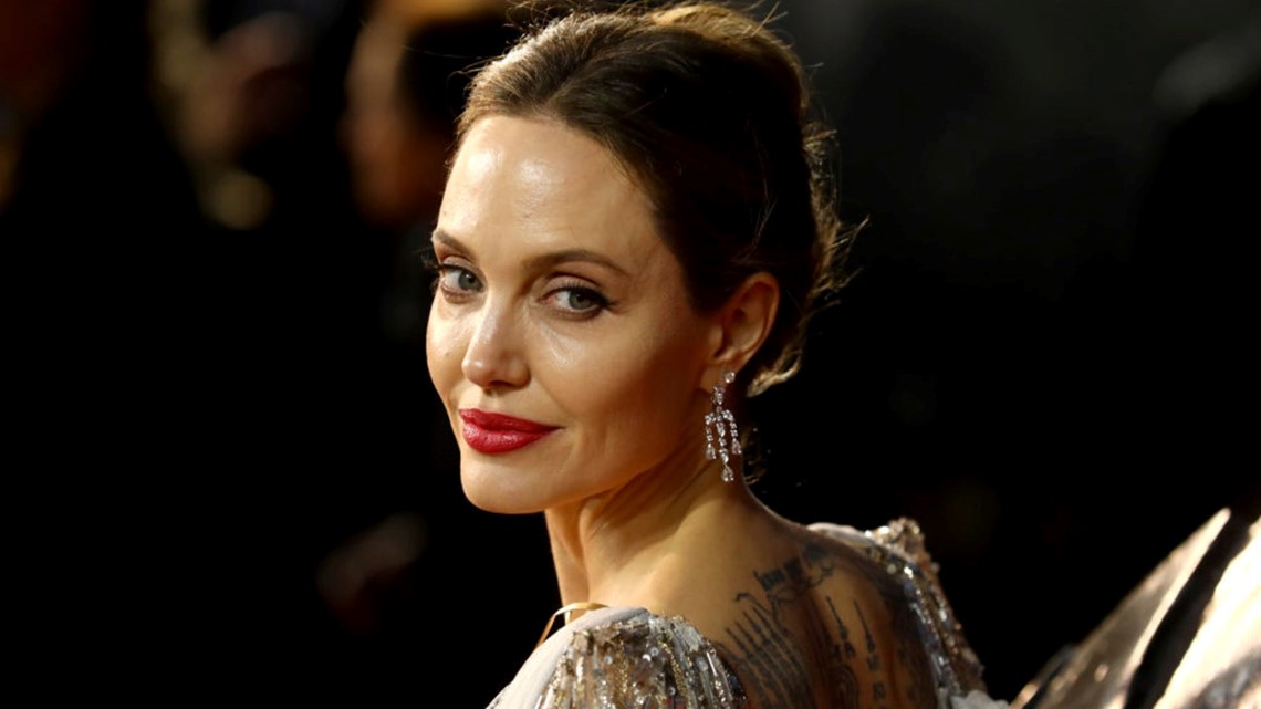 Jolie Twins Angelina - Angelina Jolie Opens Up About Her Dating Life and Healing After Brad Pitt  Split | whas11.com