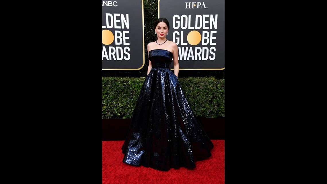 Ana de Armas Looked Like a Disney Princess at the Golden Globes