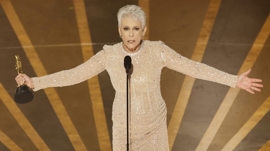 Jamie Lee Curtis Supports De-Gendering Acting Categories at Oscars 2023:  'Mother of a Trans Daughter' 