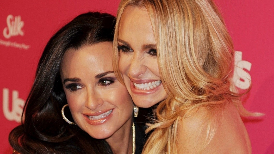 Taylor Armstong Fires Back at Claim She Dated Kyle Richards: 'Lies ...