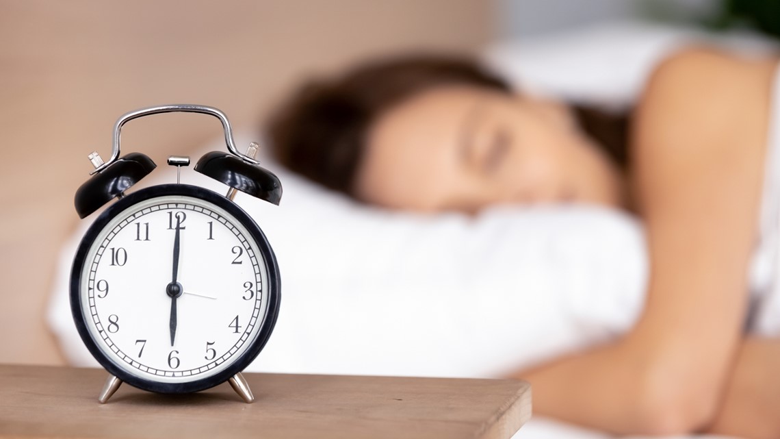 How Daylight Saving Time affects kids more than adults - Vimarsana News