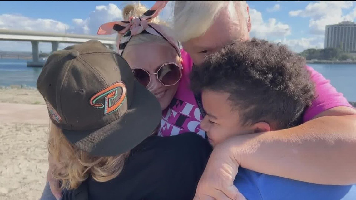 Two mothers, children raise over $18K after car tow - Vimarsana News