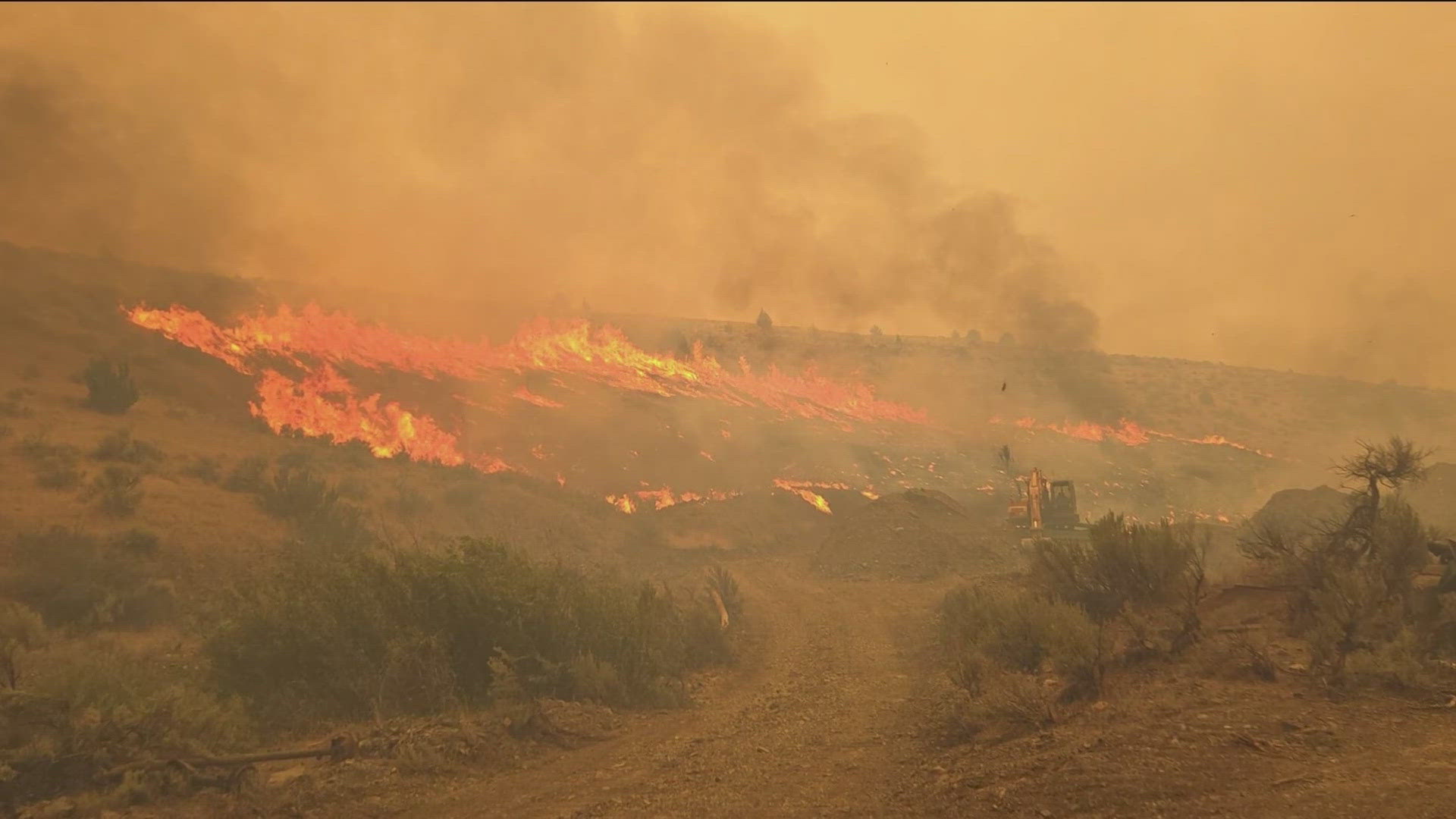 A Wyoming man tried to help a friend save his cattle from the Durkee Fire, but the high winds were too much, and flames jumped each fire line they made.