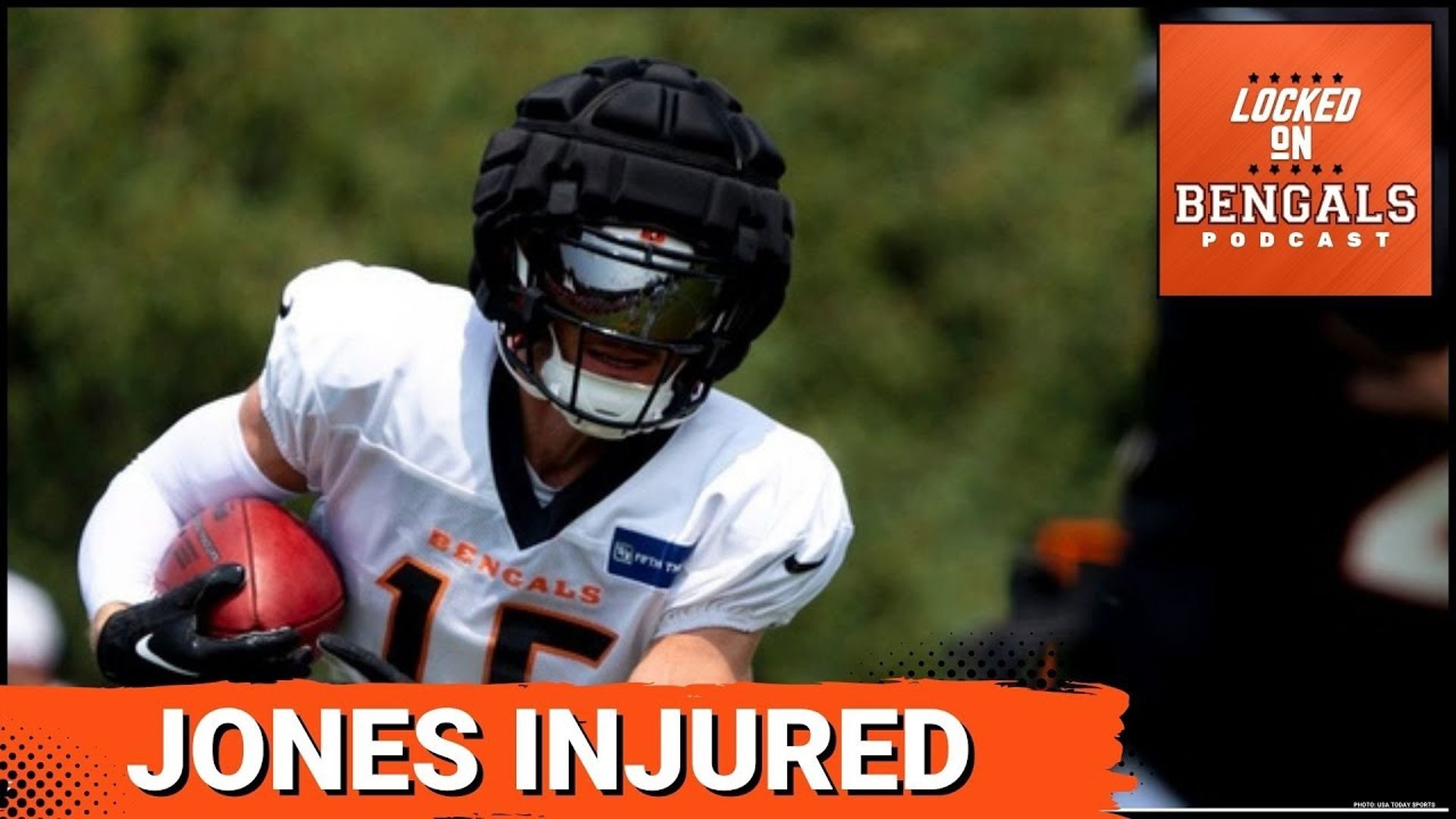 Cincinnati Bengals wide receiver Charlie Jones suffered a right knee injury during Thursday's practice.