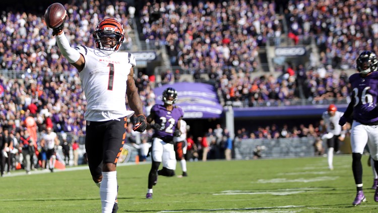 NFL Roundup: Bengals earn respect in rout of Ravens; Mahomes, Chiefs look lost as Titans roll
