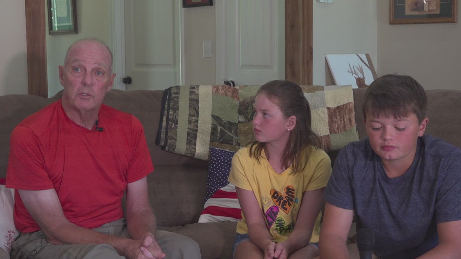 A grandfather fell down the stairs. These kid’s quick thinking might have saved his life.