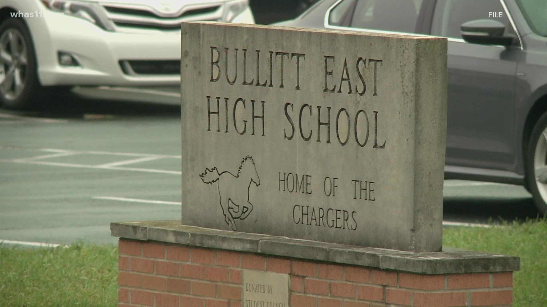 After a last-minute decision by the school board, all Bullitt County students and staff will have to wear masks to start the school year.