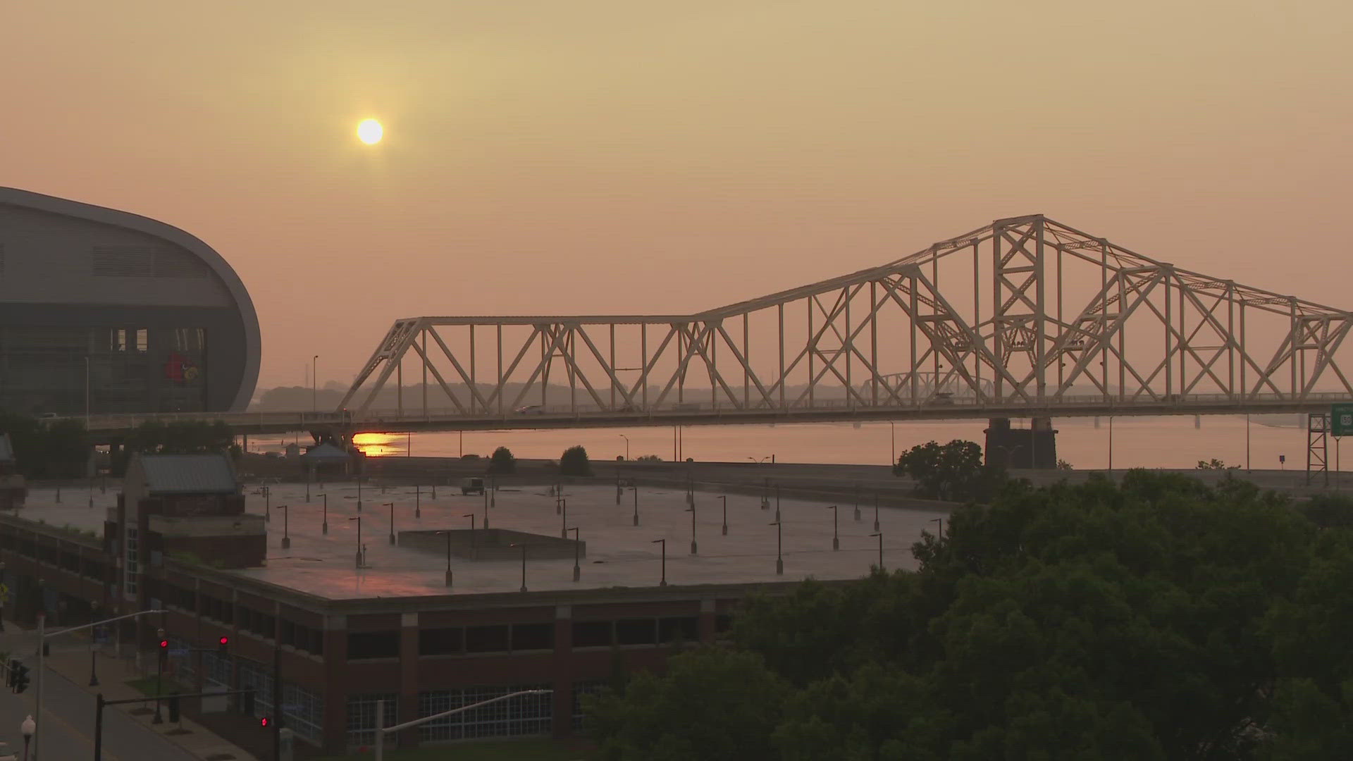 Norton and UofL Hospital spokespeople confirmed to WHAS11 their urgent cares saw an uptick in respiratory cases because of the poor air quality.