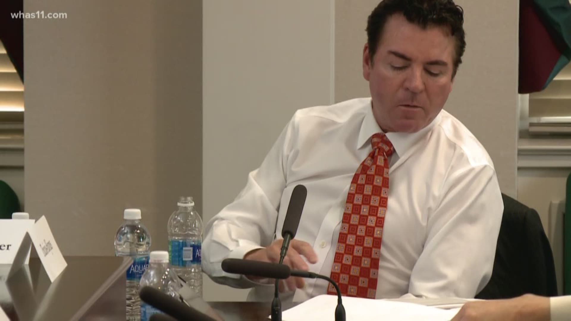 John Schnatter resigns from UofL Board of Trustees