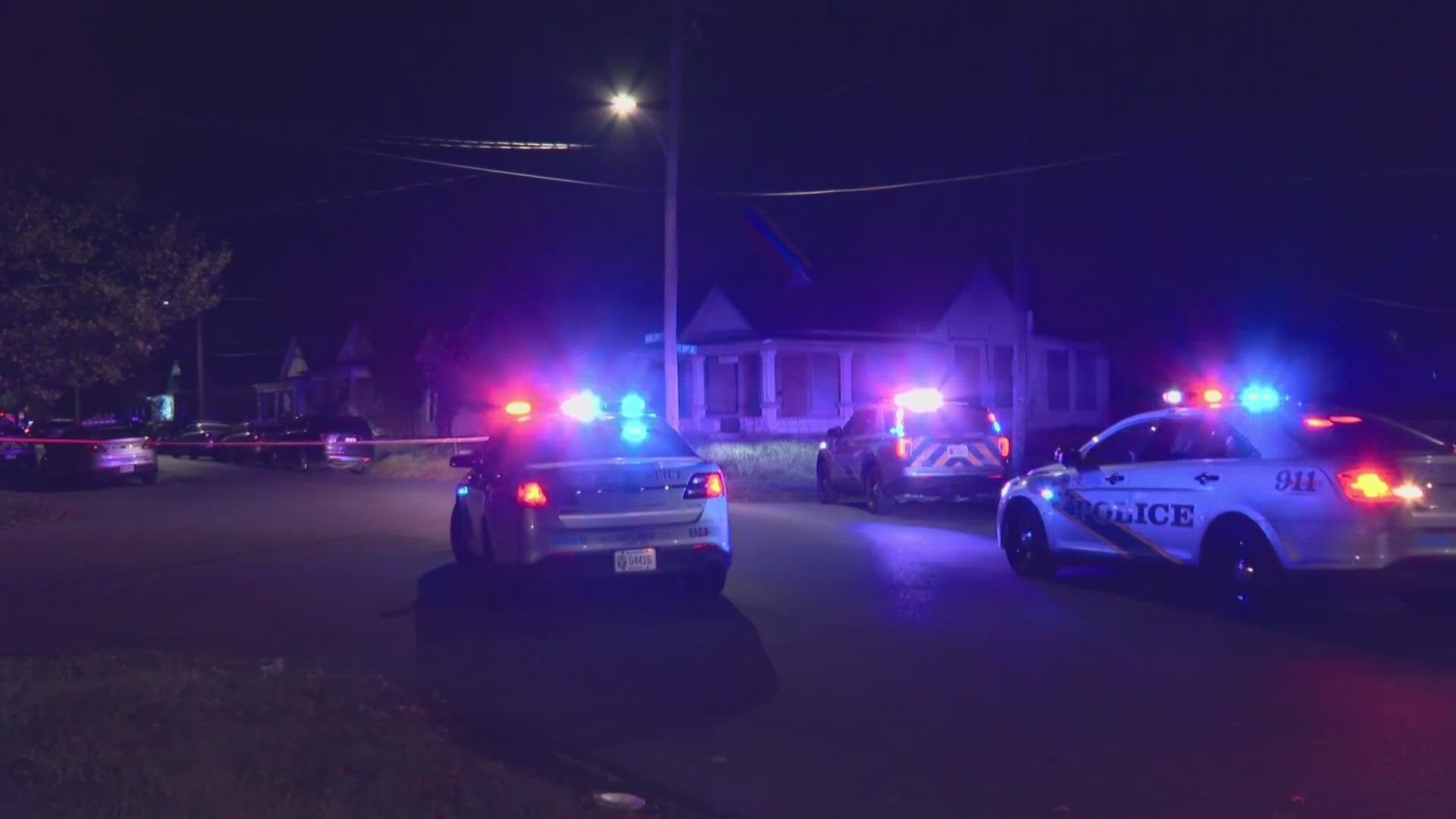 Louisville police are asking the public to avoid the area of 26th and Garland Avenue due to an ongoing investigation.