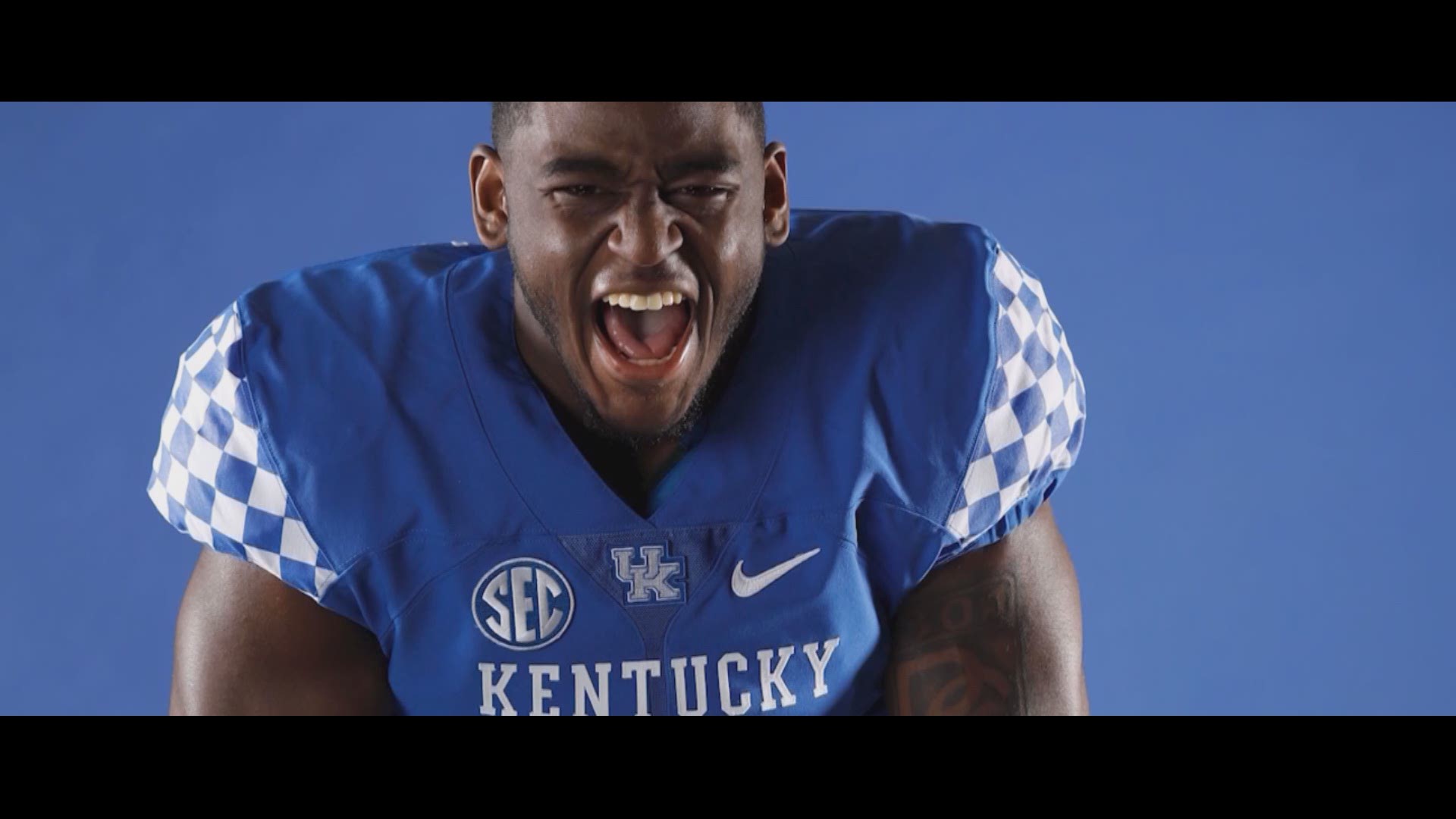 So many positives have surrounded this Kentucky football team all season, but the Cats have also dealt with some real life adversity. Take Sophomore outside linebacker Josh Paschal for instance. He was projected to be an impact player for the Cats in the off season, but began the year in a fight for his life.