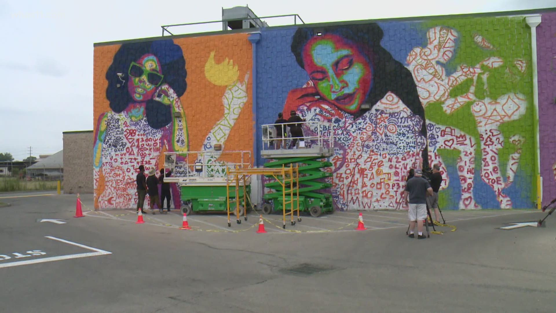 The Healing Walls Project and Kroger are teaming up to give west Louisville a piece of public art.