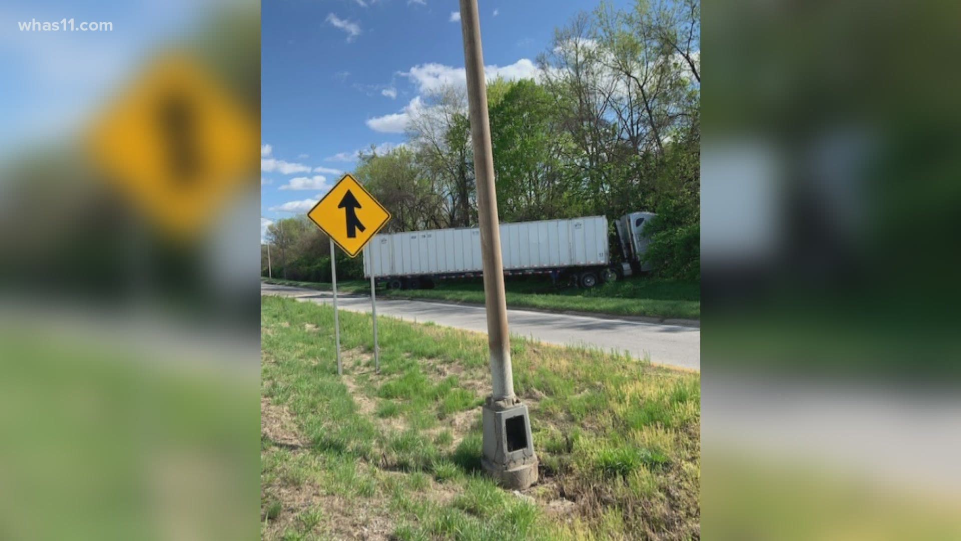 Lanes on I-264W will remain close for the next two hours, police say. No other injuries were reported.