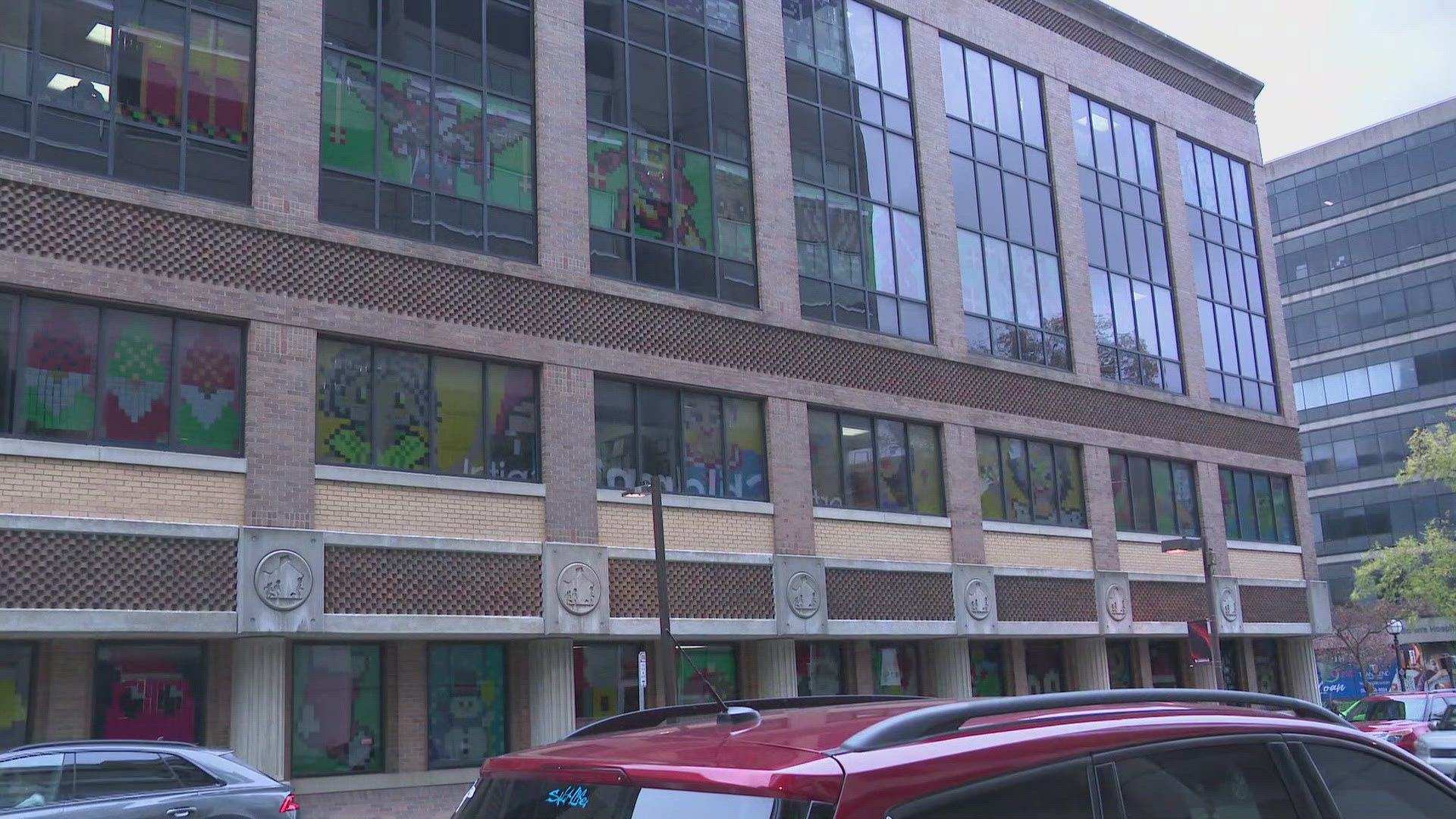 Faculty and staff at the University of Louisville School of Medicine downtown were feeling both artistic and festive -- decorating their office windows.