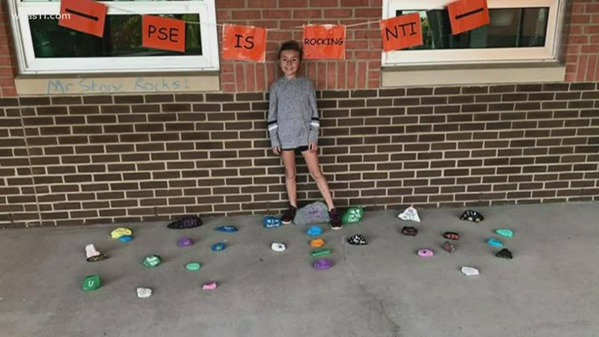Kentucky family thanks teachers through painted rock display | 0