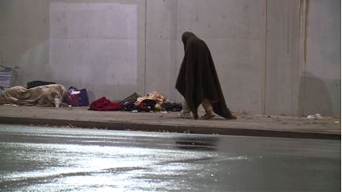 Blanket Louisville handing out thousands of blankets to houseless community