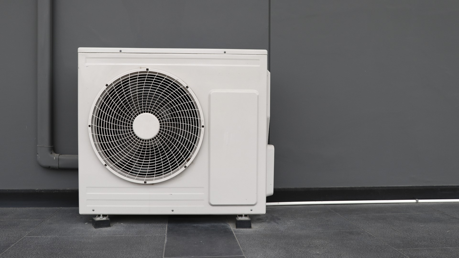 Kentuckiana Regional Planning and Development Agency is partnering with Louisville Metro Government to distribute electric fans to people in seven counties.