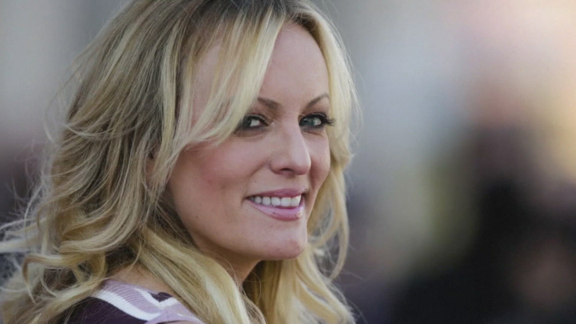 Porn actor Stormy Daniels describes first meeting with Trump in criminal  trial testimony