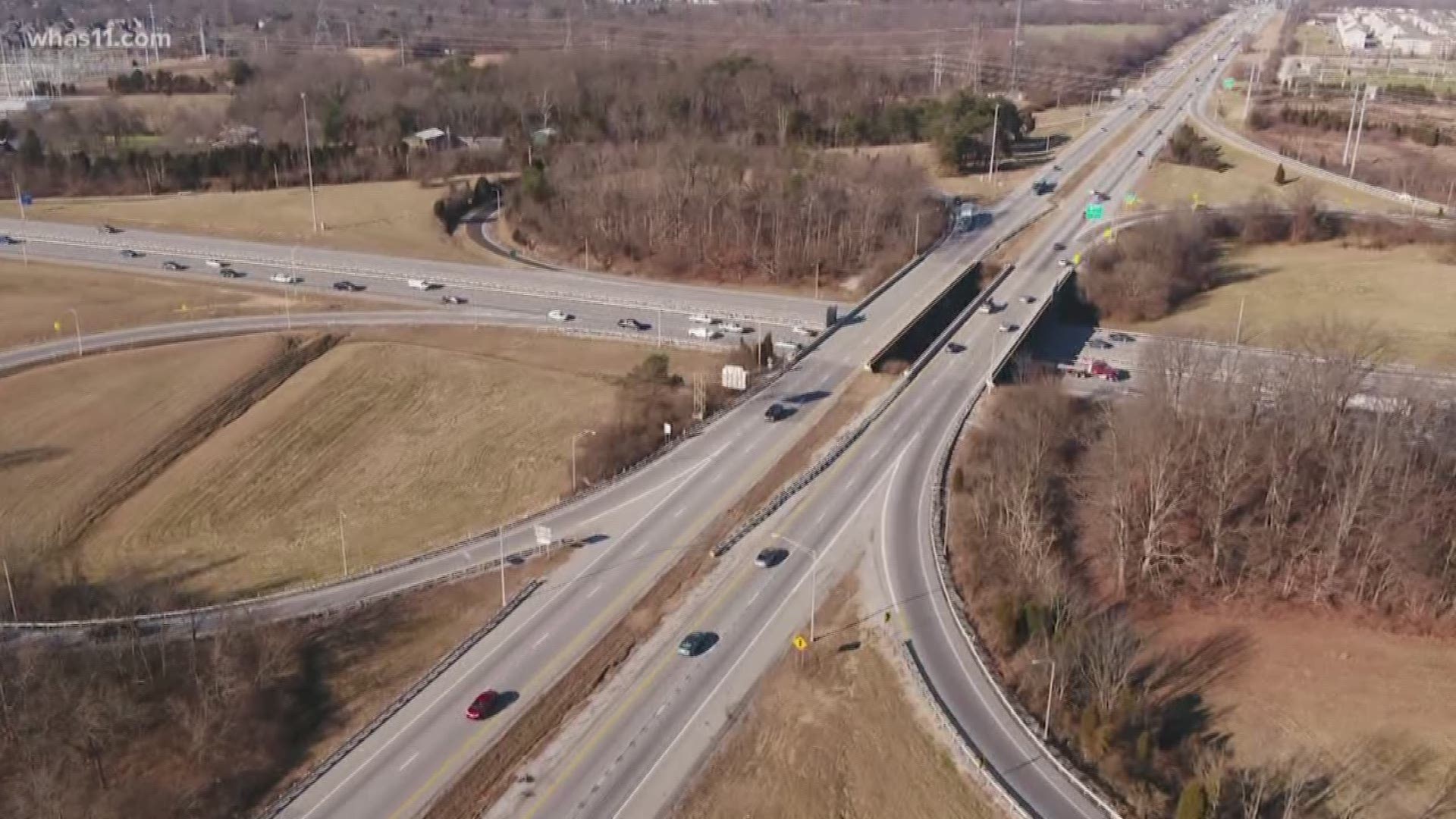 The Kentucky Transportation Cabinet is moving forward with a plan to reconstruct the interchange between Interstate 64 and Interstate 265, and they’re giving the public a change to weigh in.