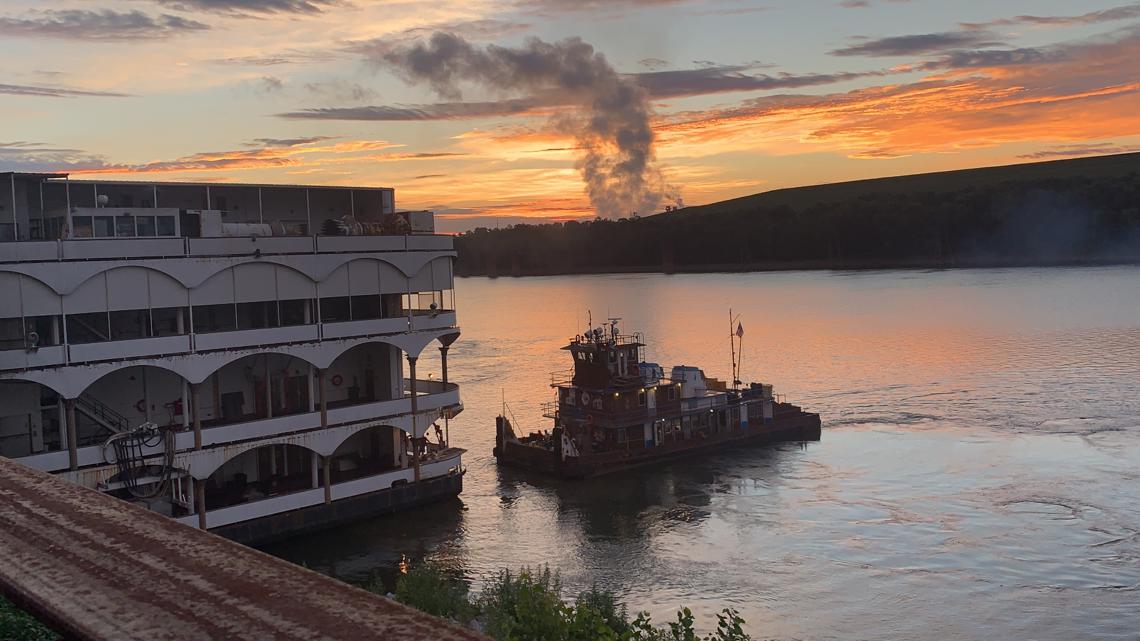 glory of rome riverboat casino