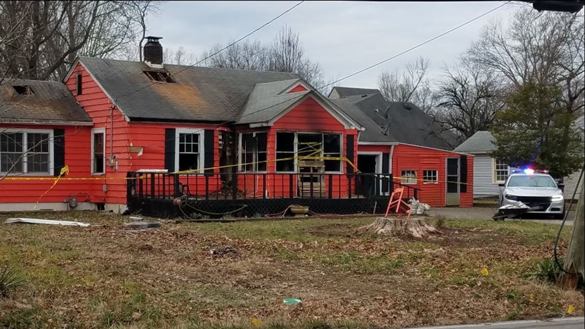 Man, dog killed in Jeffersonville house fire