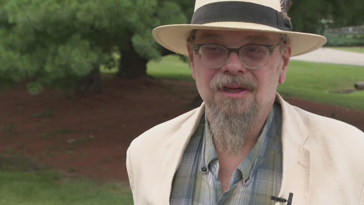 EPA says demolition on Applegate Lane home is going 'well' | whas11.com