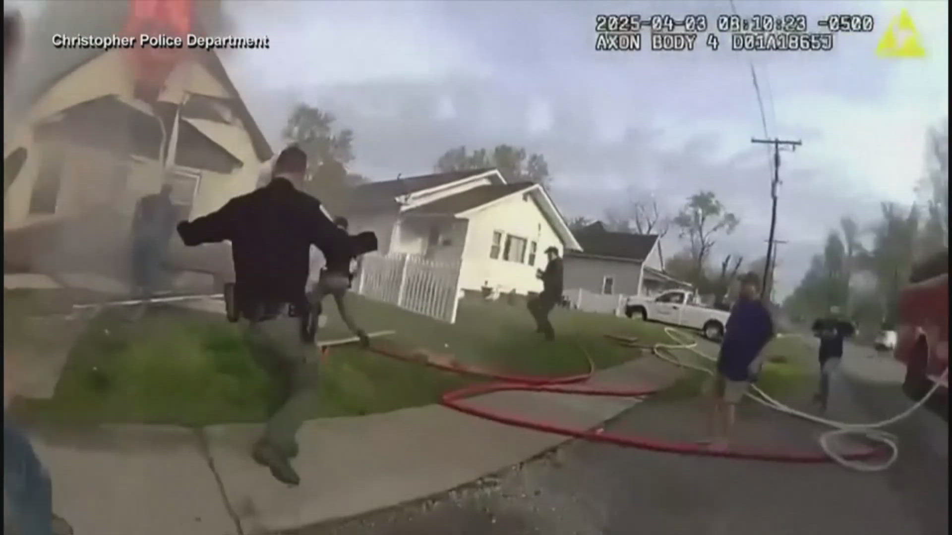 First responders and good Samaritans rush to save firefighter after ...