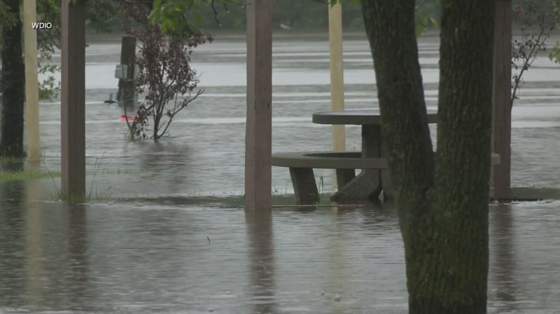 Health risks associated with floodwaters | whas11.com