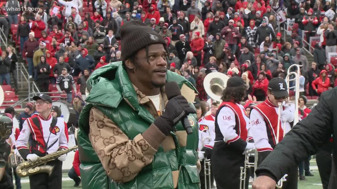 Fans pack Cardinal Stadium to see Lamar Jackson's jersey retired