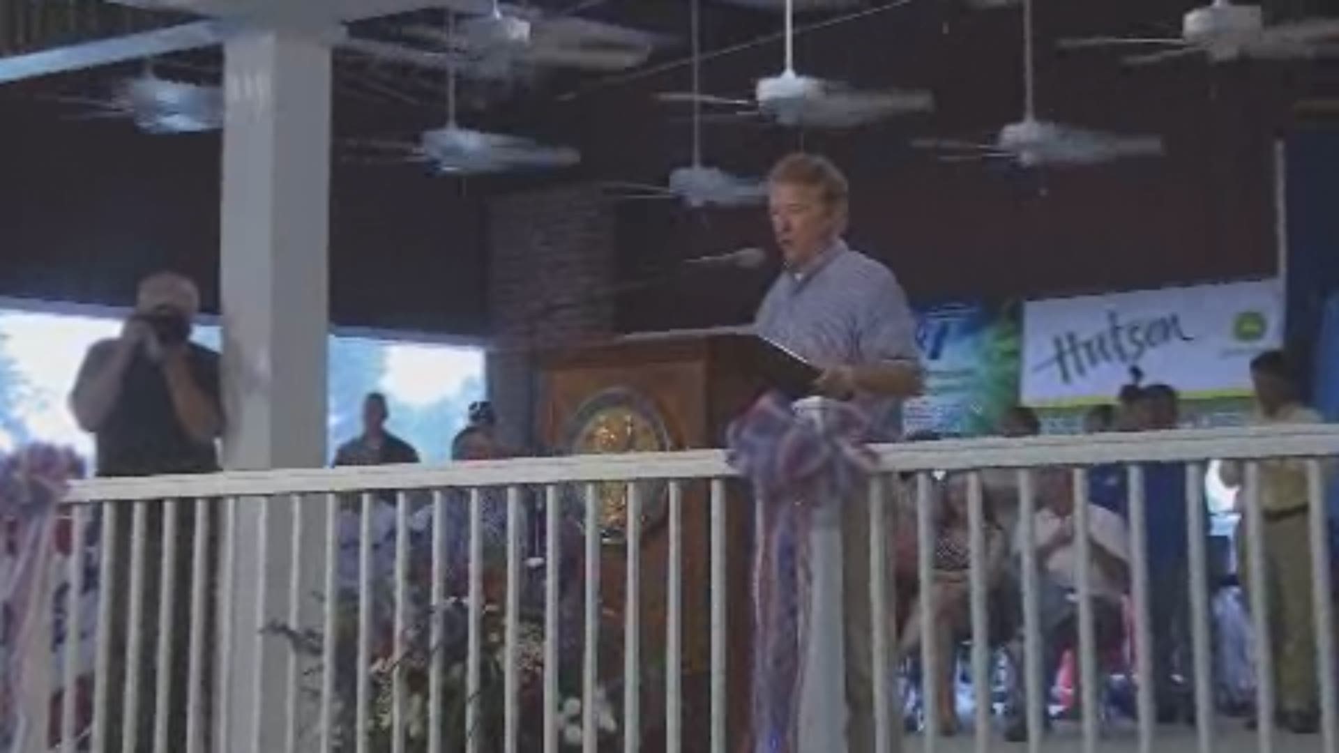Raw video: Kentucky's US Senator, Republican Rand Paul, recites poem for Hillary Clinton, jabs at Mayor Jim Gray and runs out of time at Fancy Farm.