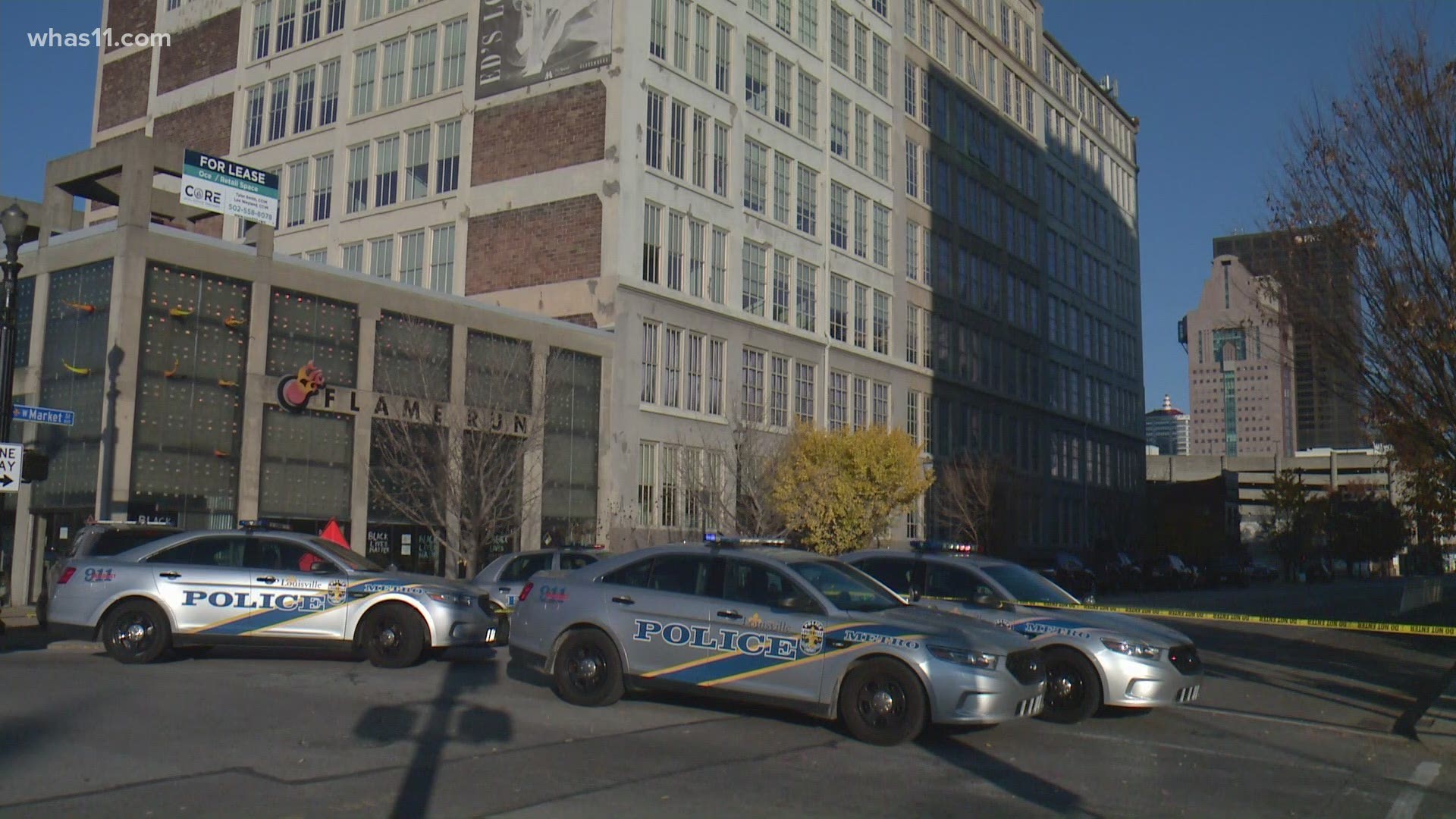 LMPD confirms &#39;active police situation&#39; in downtown Louisville | www.strongerinc.org