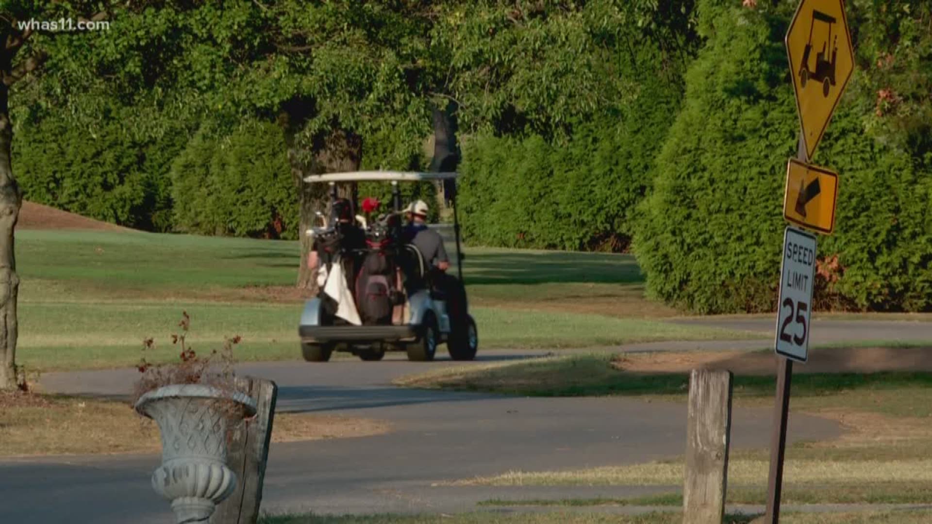 The ordinance passed Thursday will keep golf courses city-run instead of having outside management groups to operate them.