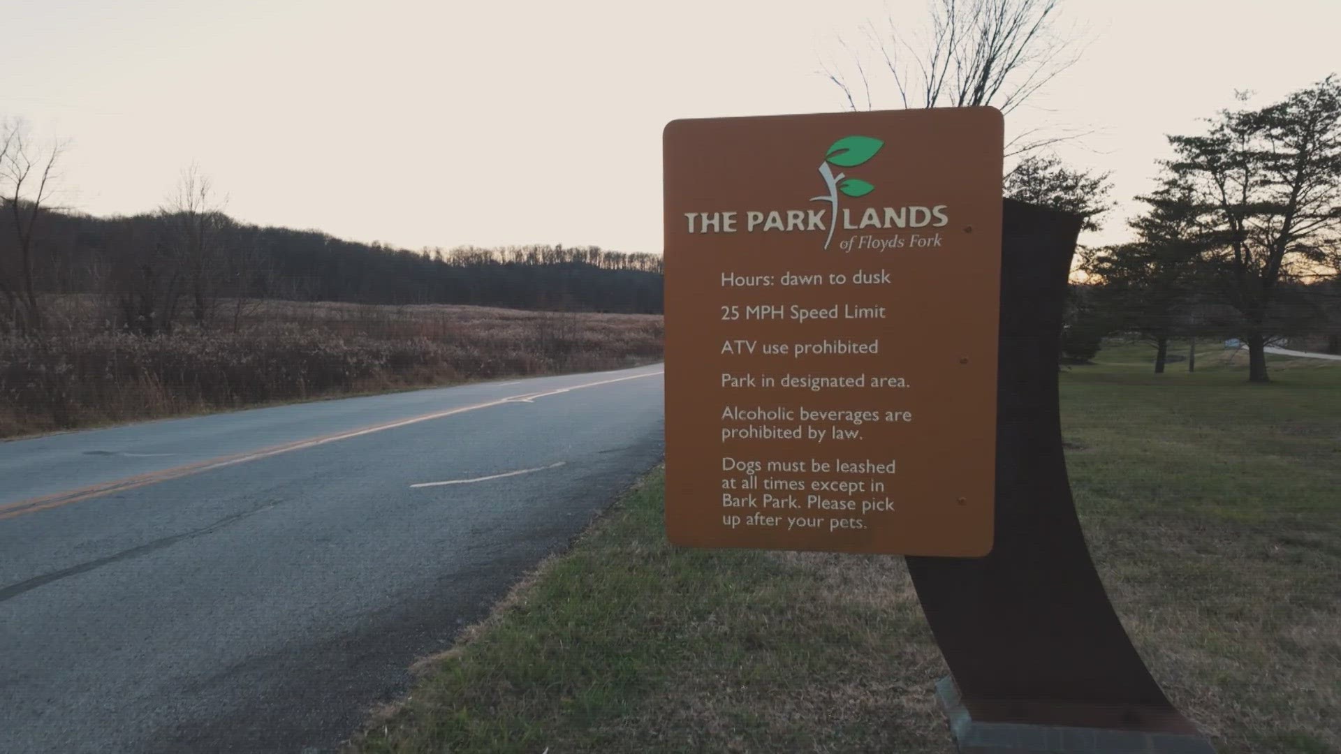 Residents want land around the popular Parklands of Floyds Fork protected as developers eye new areas for development.